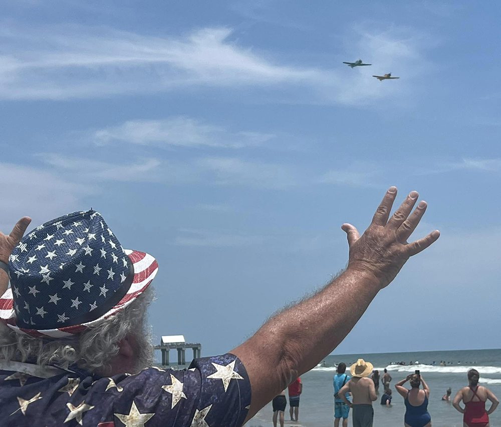 Salute from the Shore